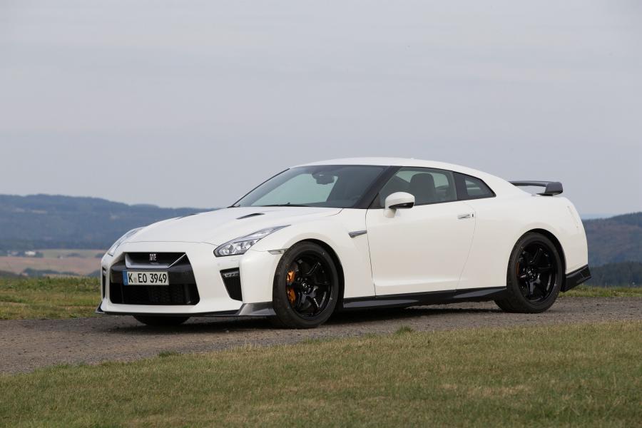  Nissan GT-R Track Edition 2016 года  (WW) (фото 14 из 21)